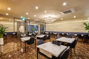 넓고 세련된 모던 차이니즈 레스토랑 인테리어